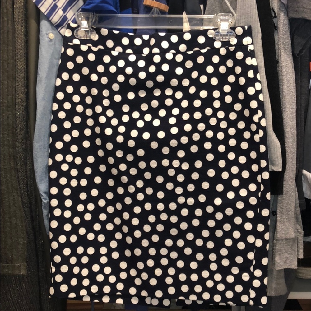 J CREW “The Pencil Skirt”, Size 00